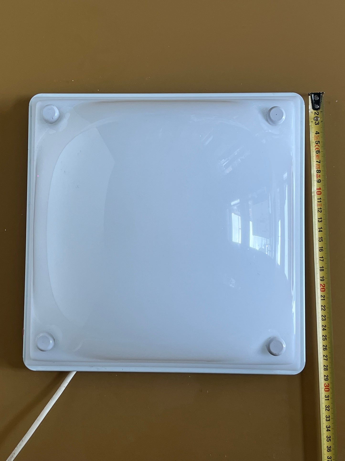 Wall lamp