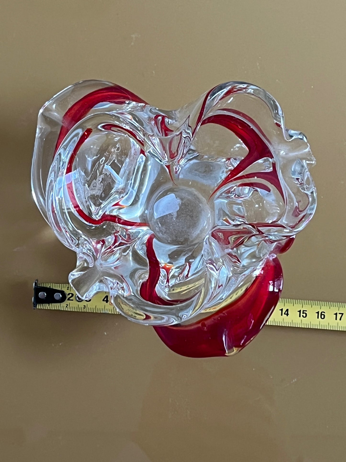 Glass bowl