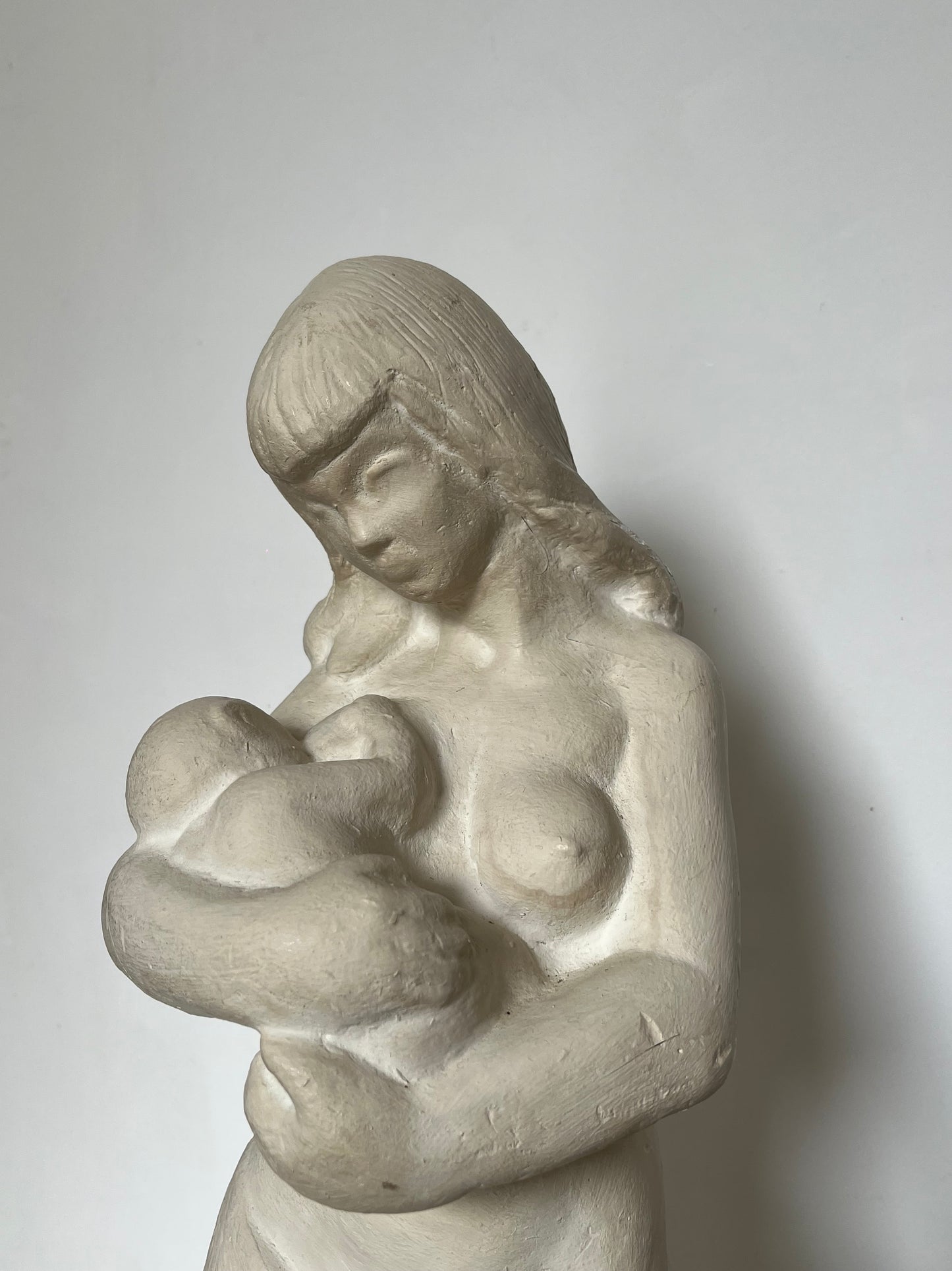 Mother and child figure