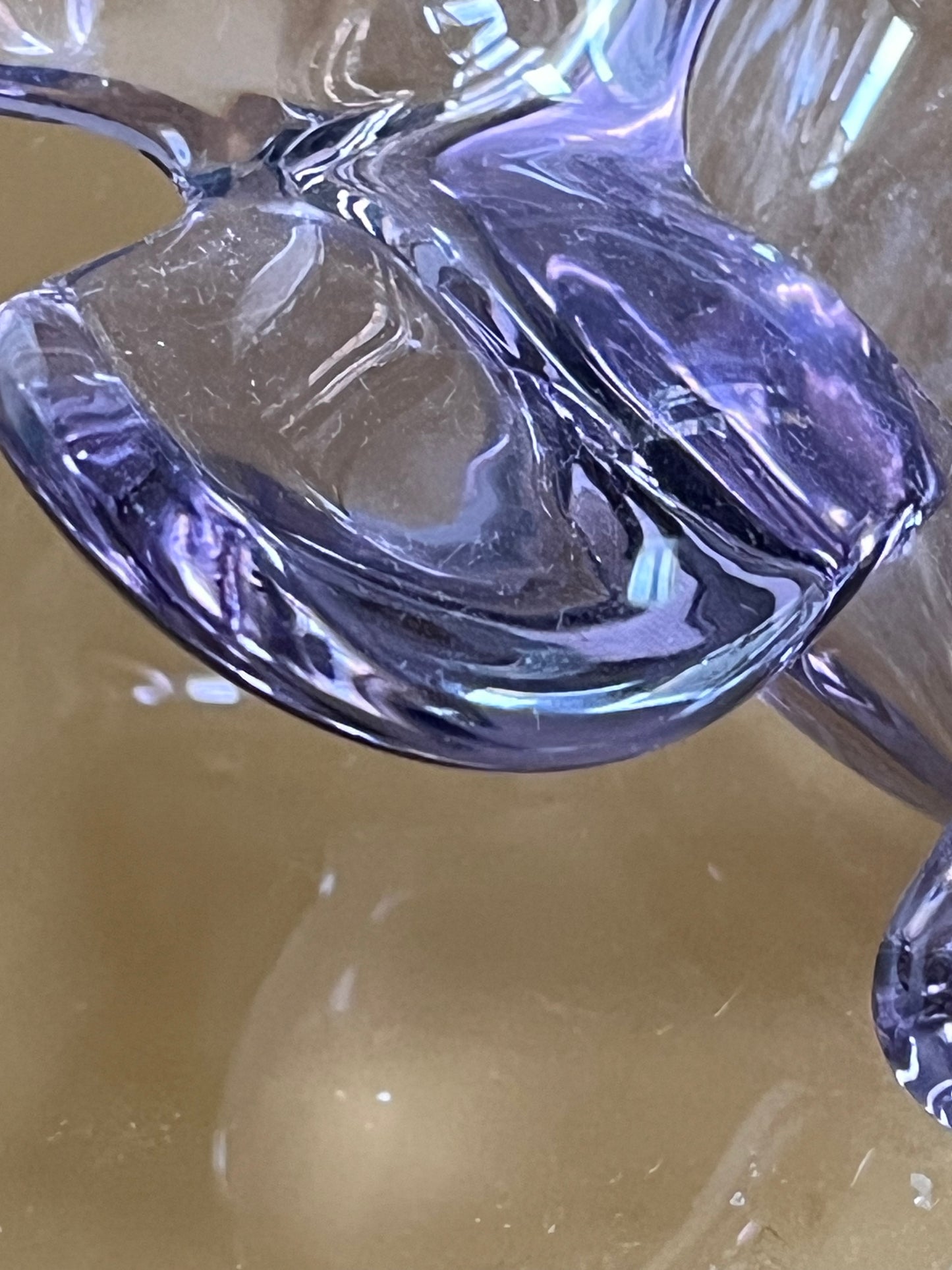 Glass bowl