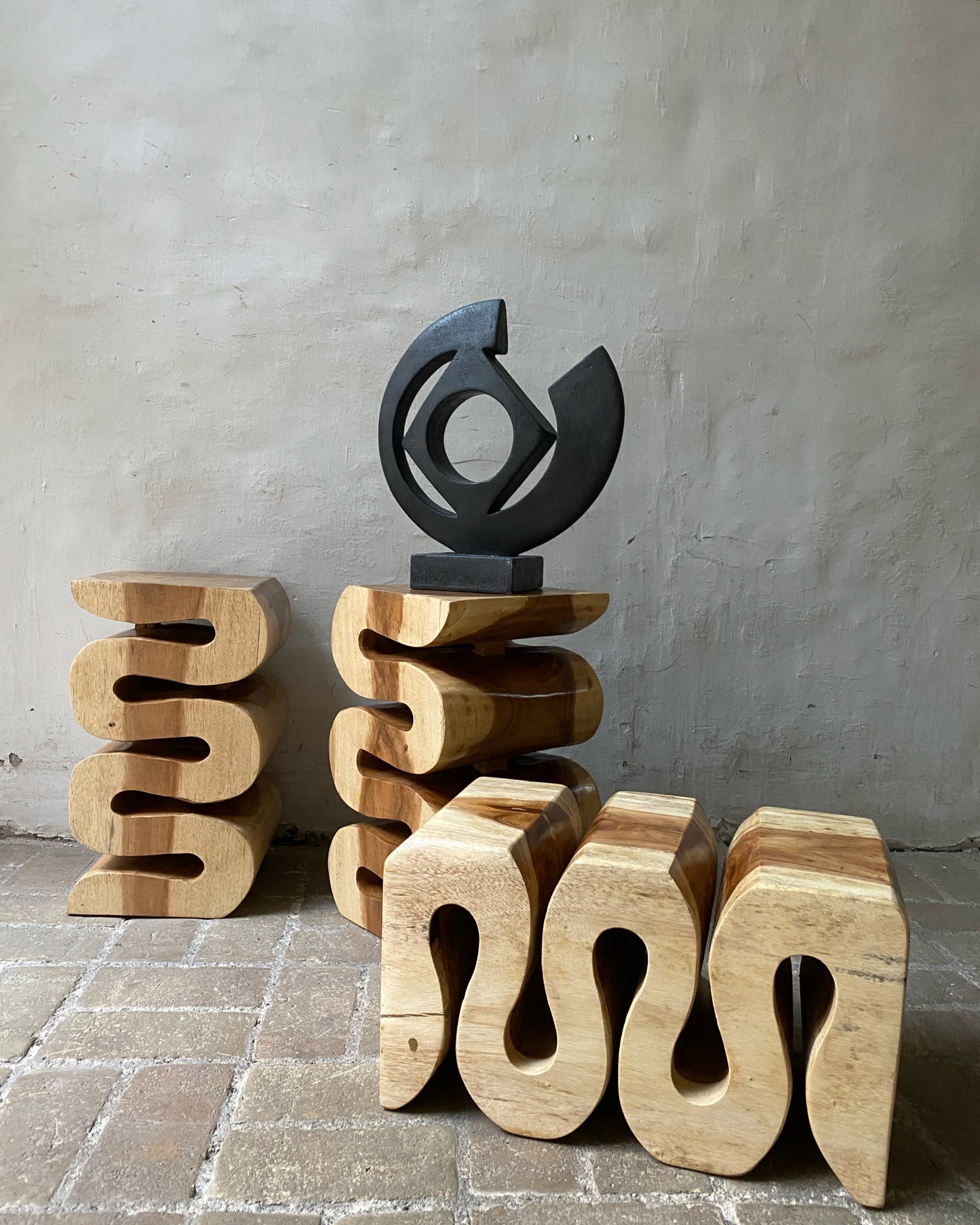 Zigzag stool