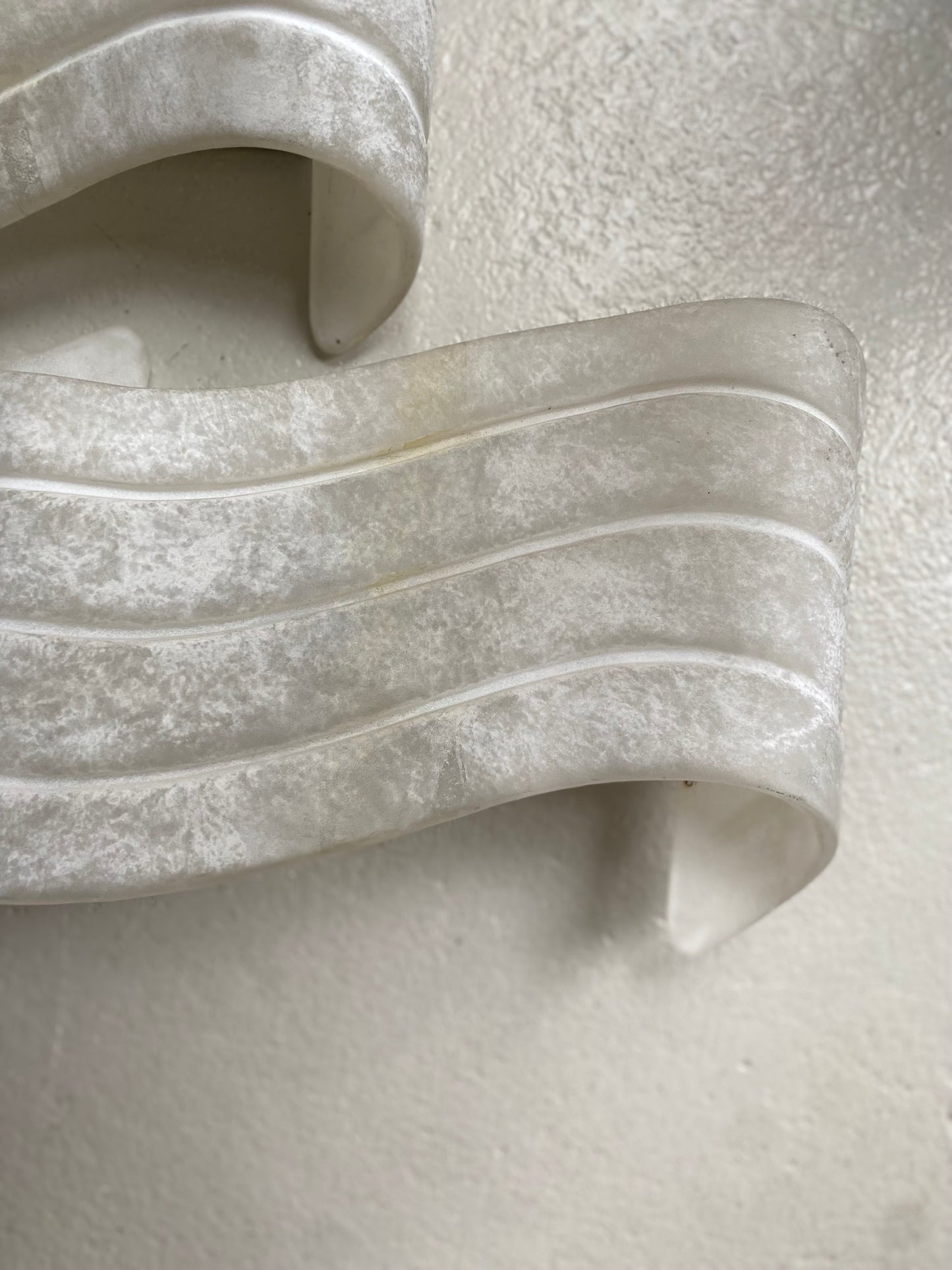 Wall sconce