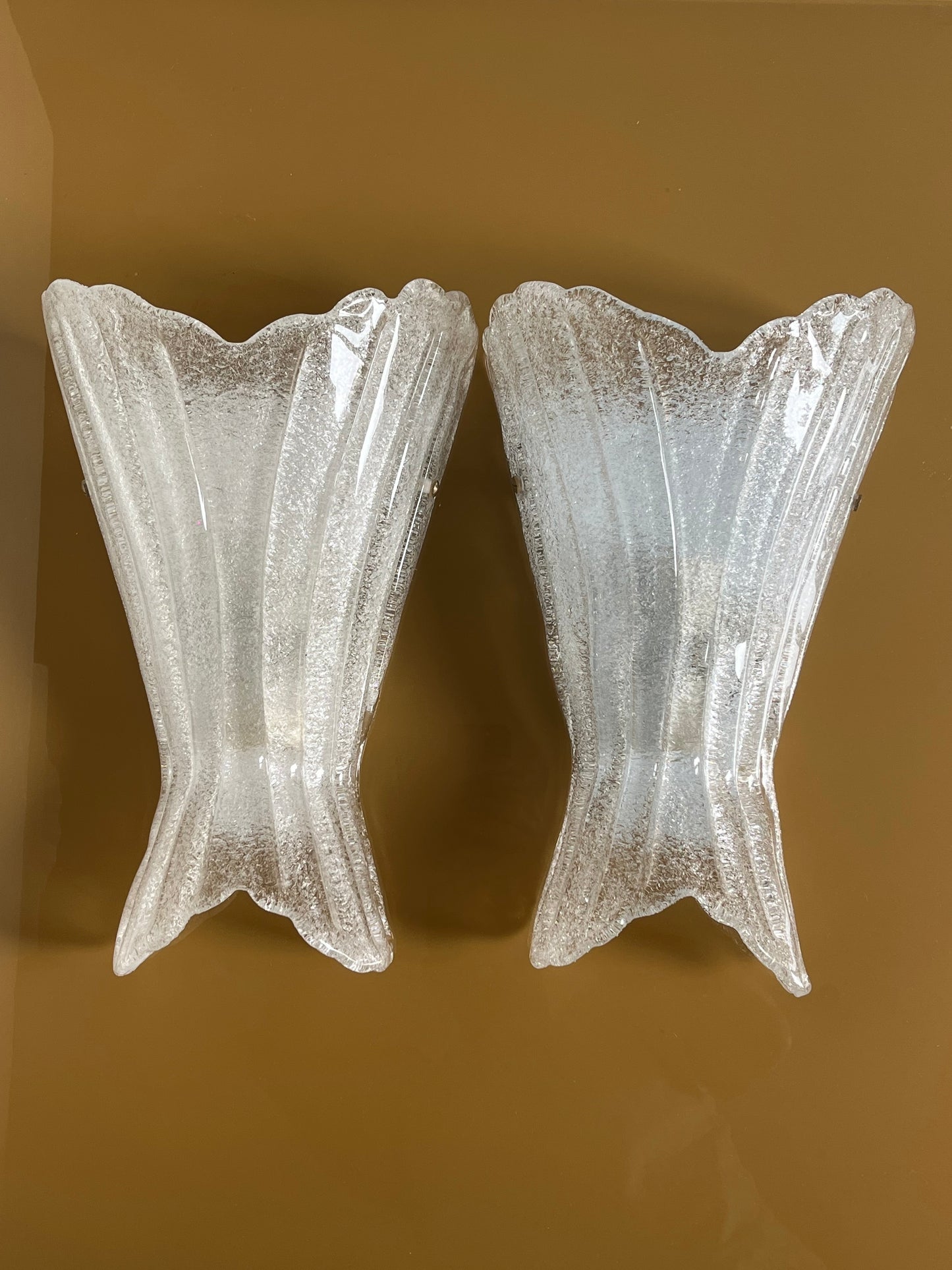 Wall sconce