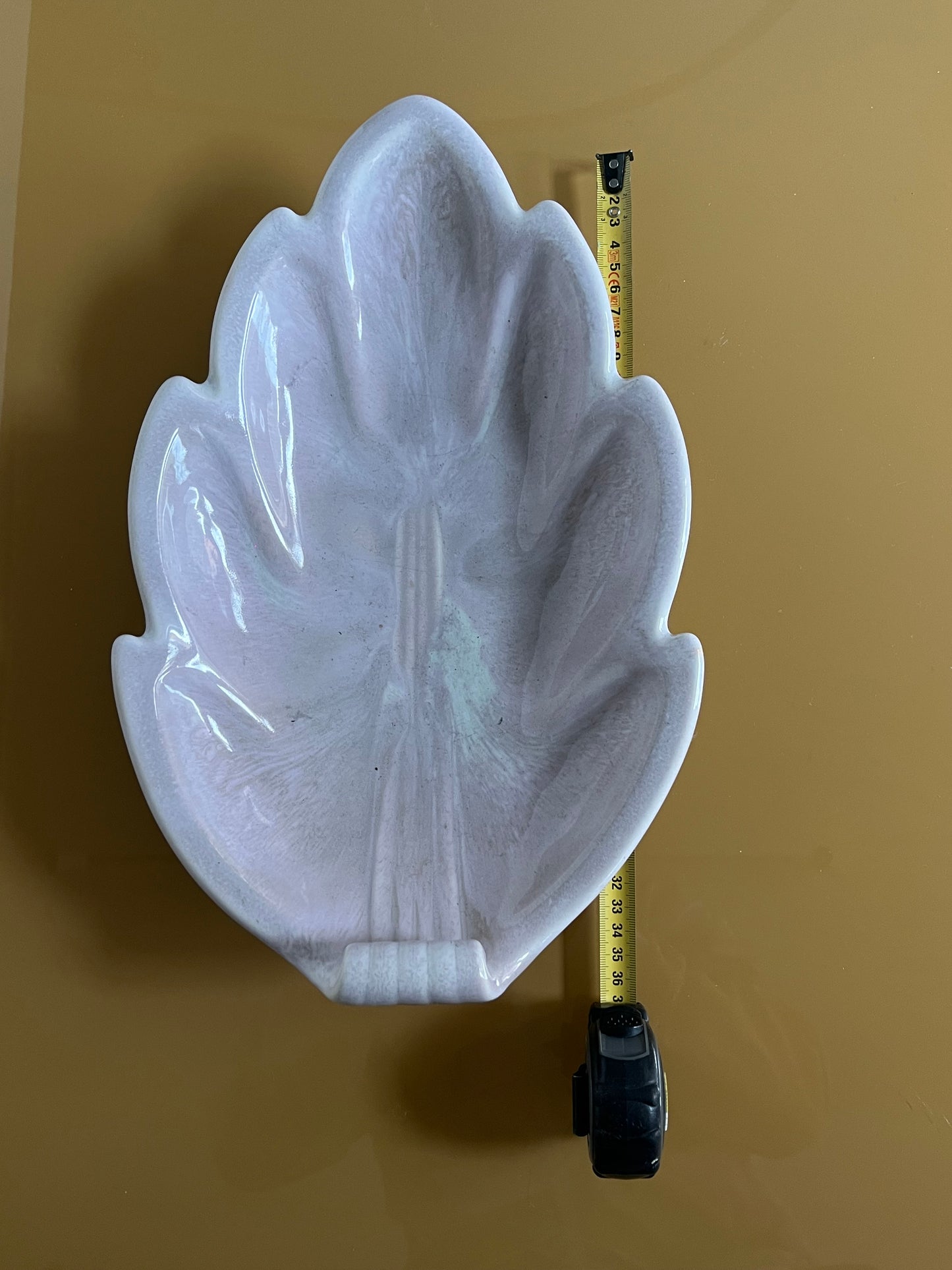 Ceramic plate decor