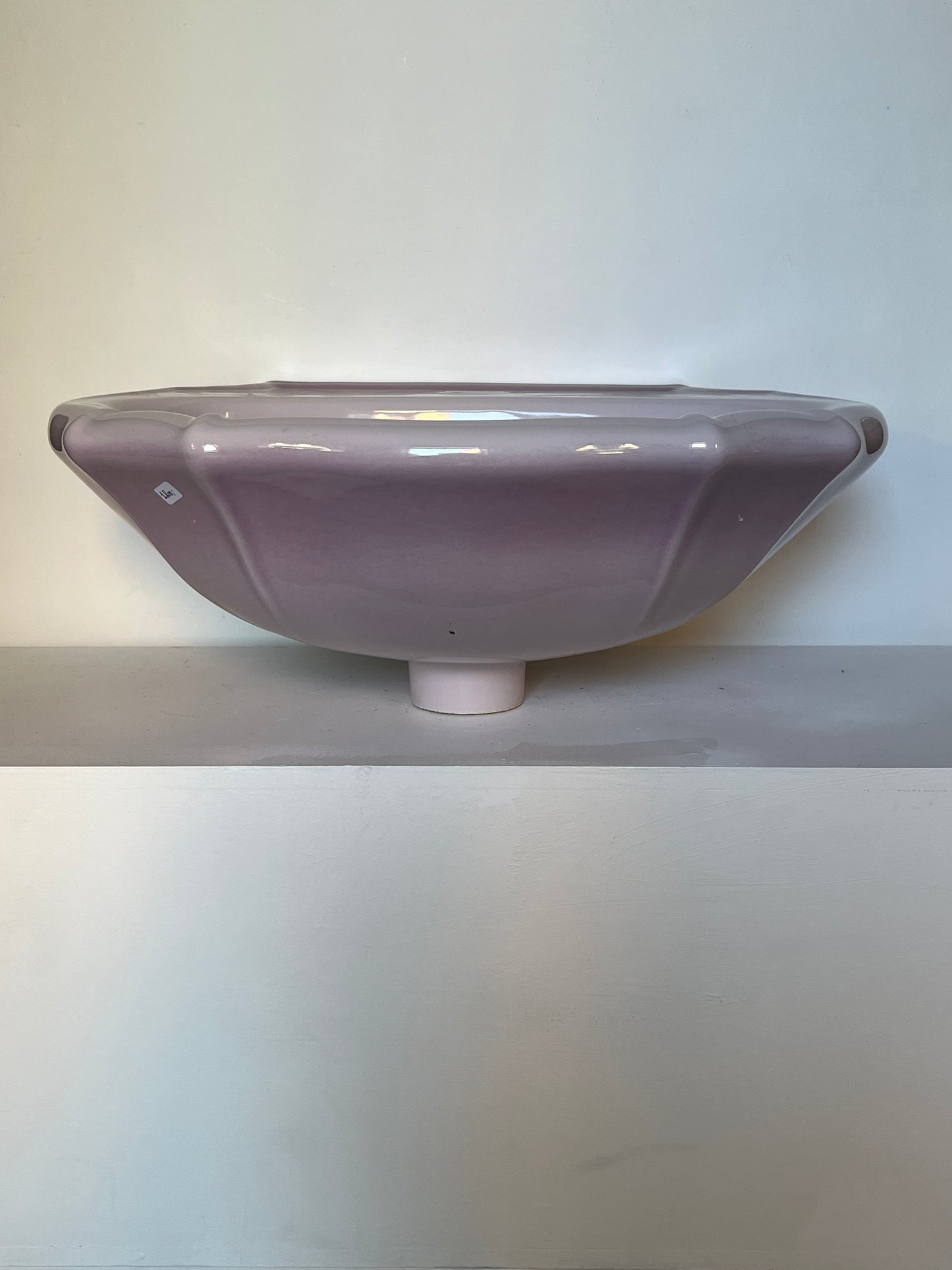 Pastel purple Porcelain sink