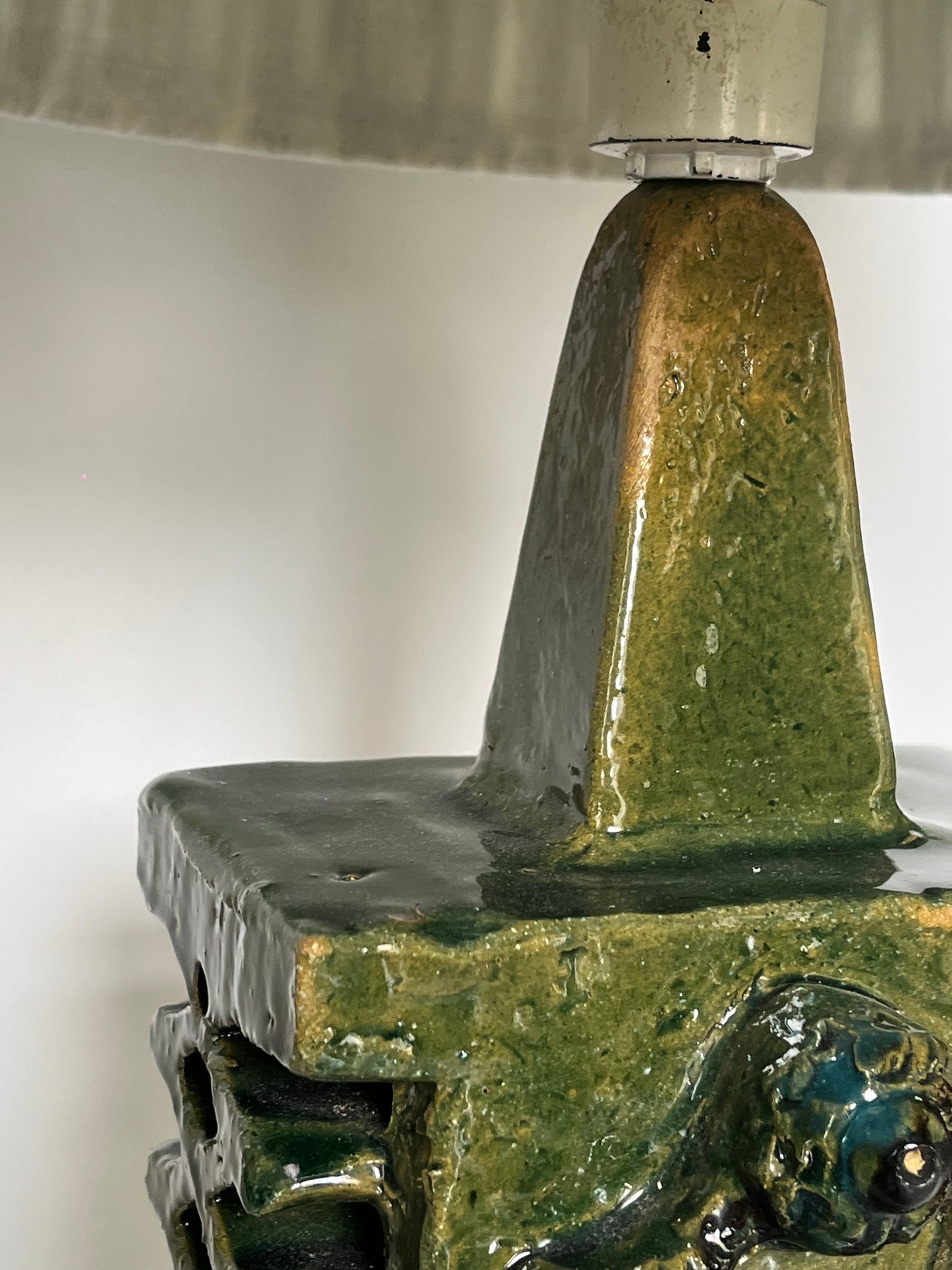 Brutalist ceramic tablelamp