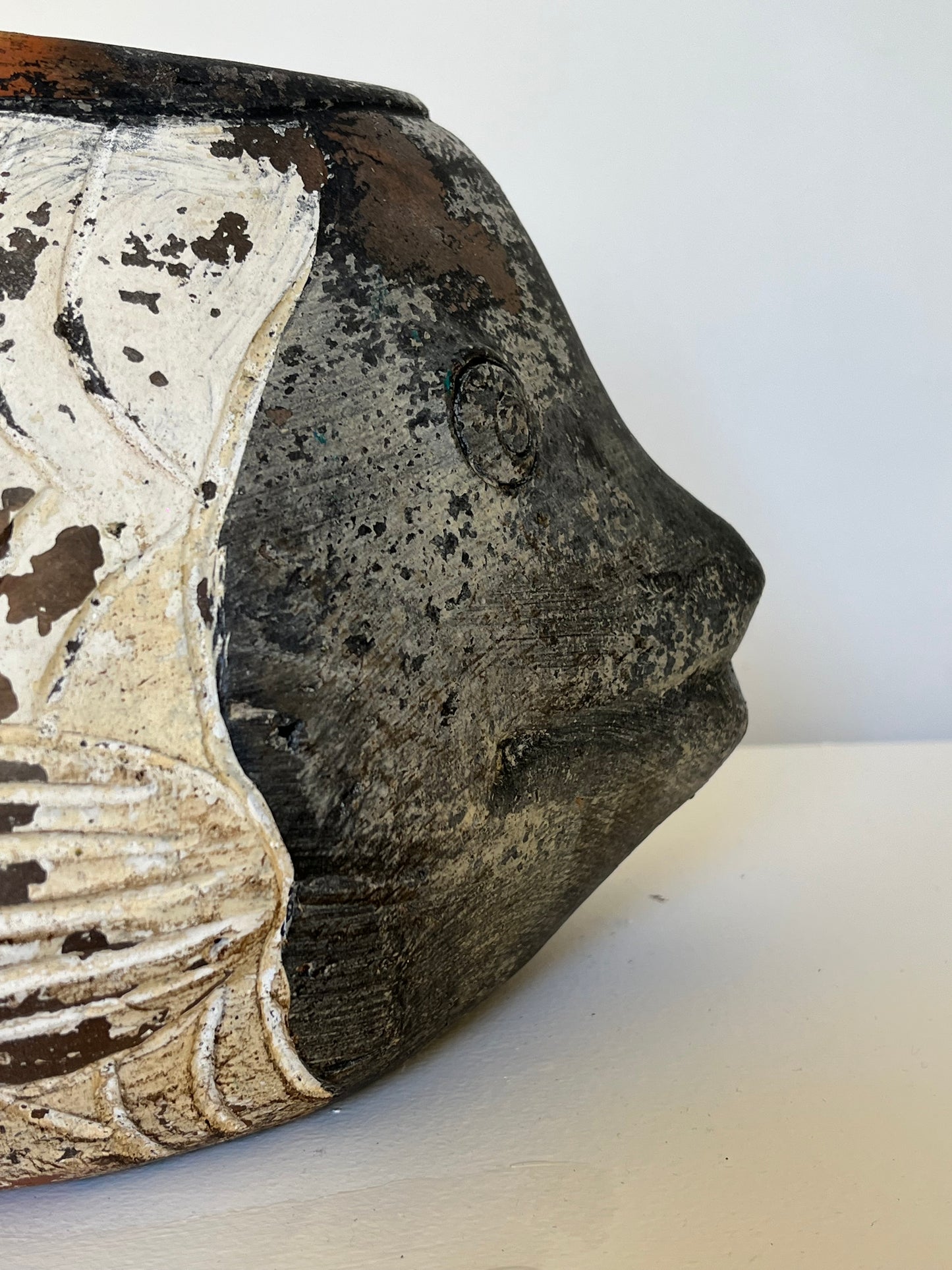 Ceramic fish pot