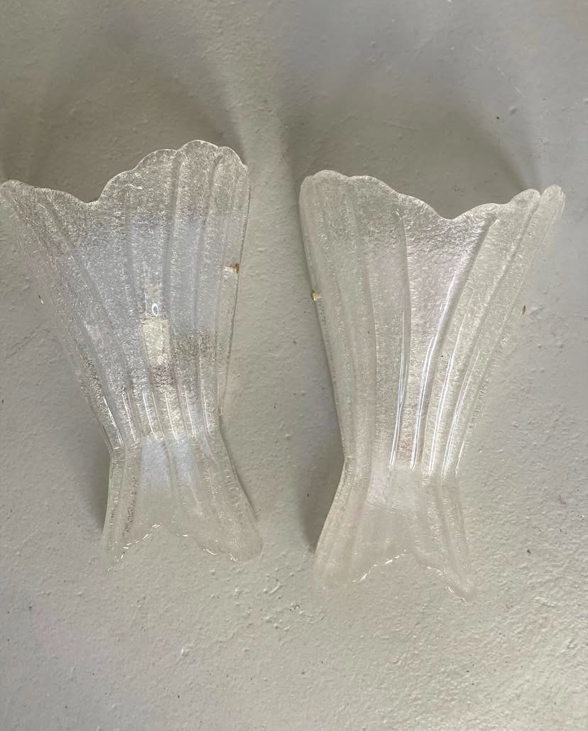 Wall sconce
