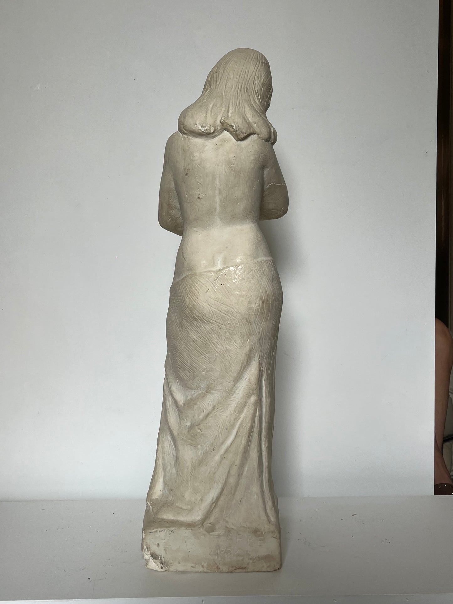 Mother and child figure