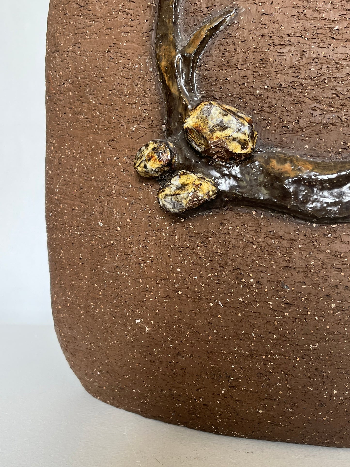 Brutalist floorvase