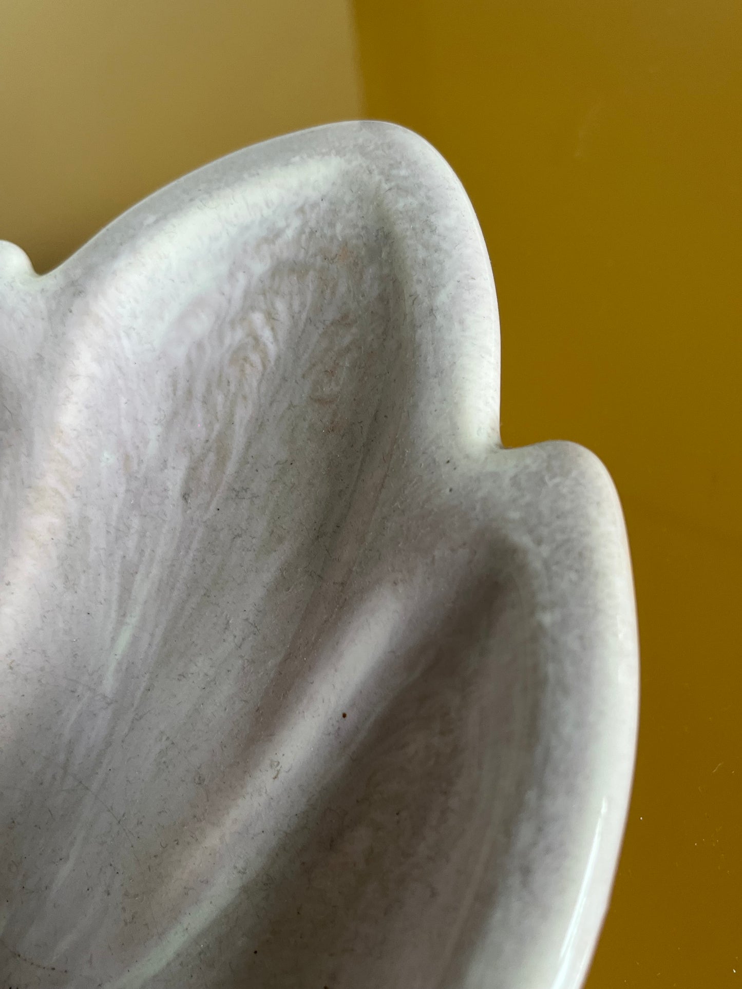 Ceramic plate decor