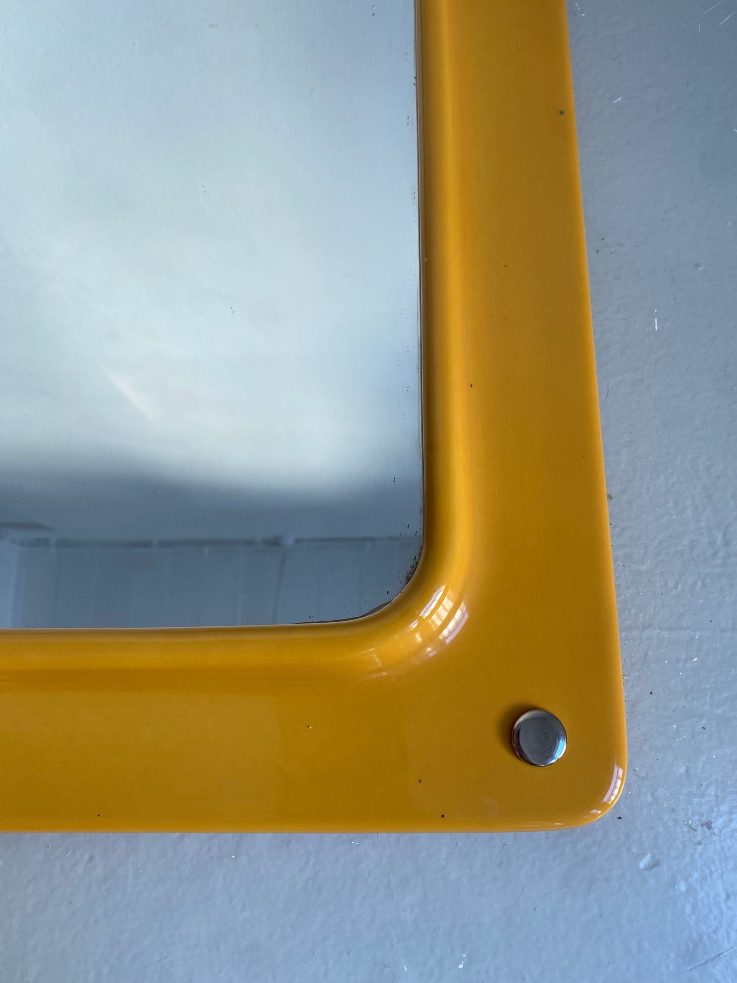 Yellow Ceramic mirror