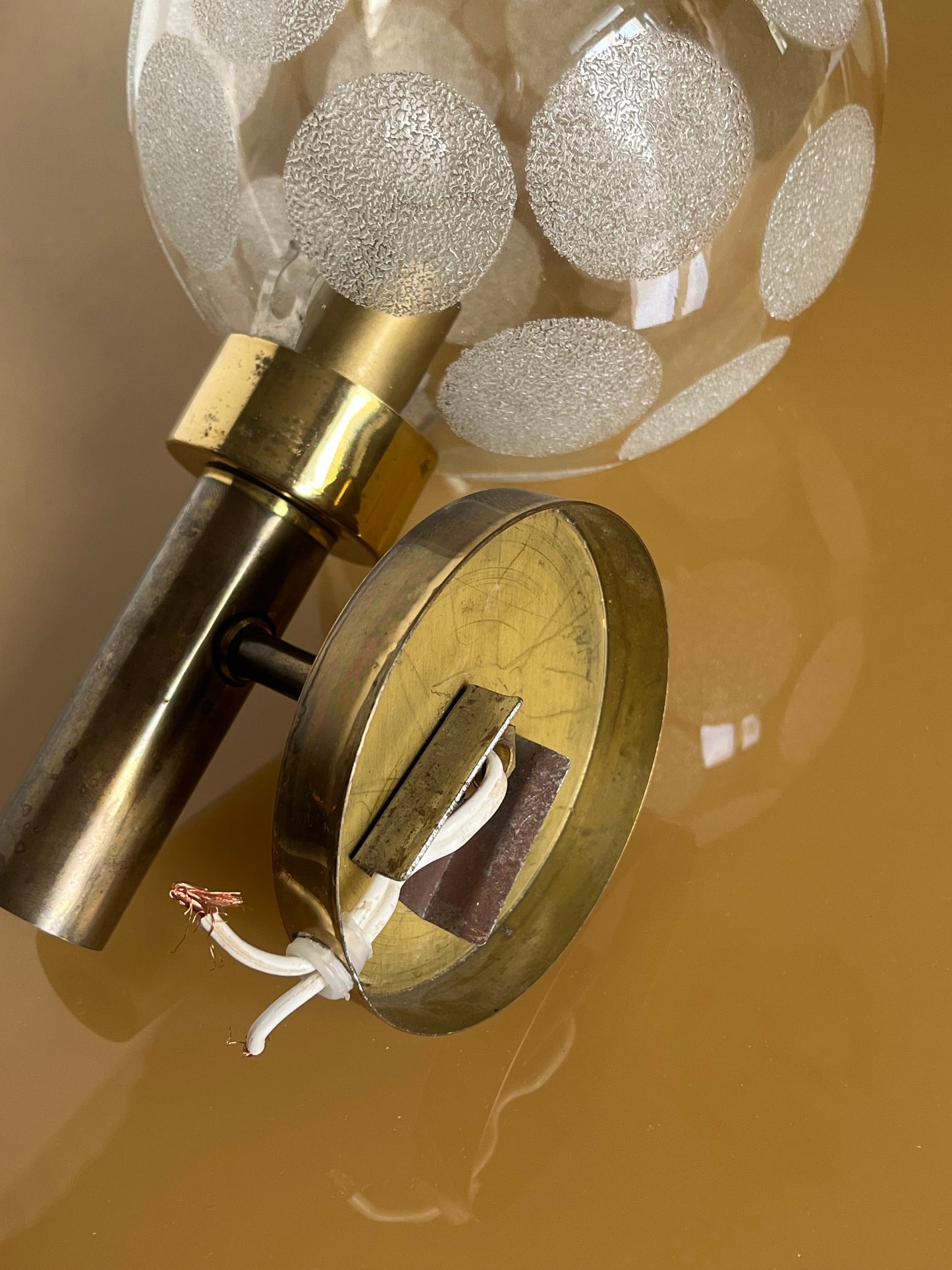 Wall lamp