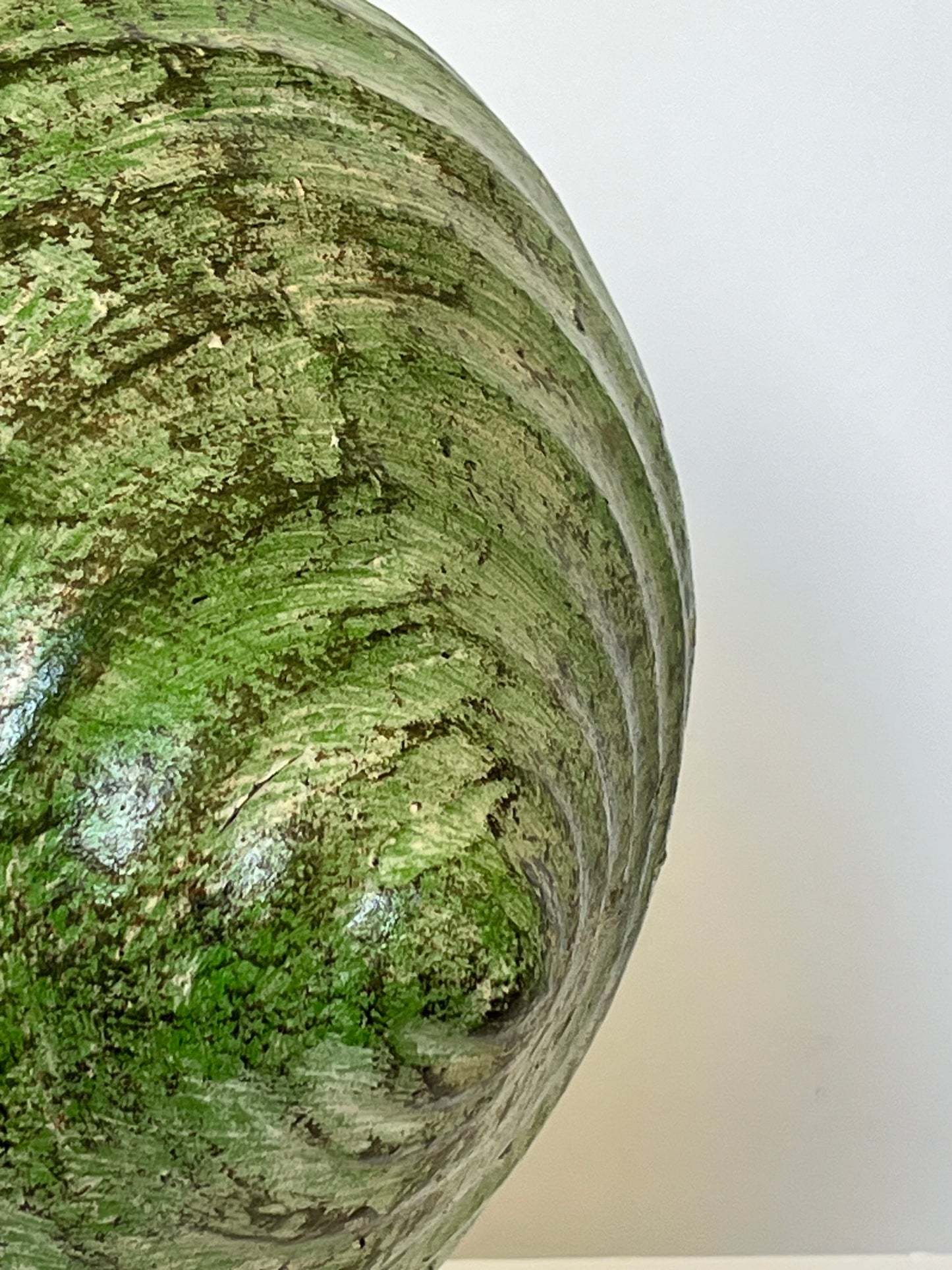 Apple green Snail pot