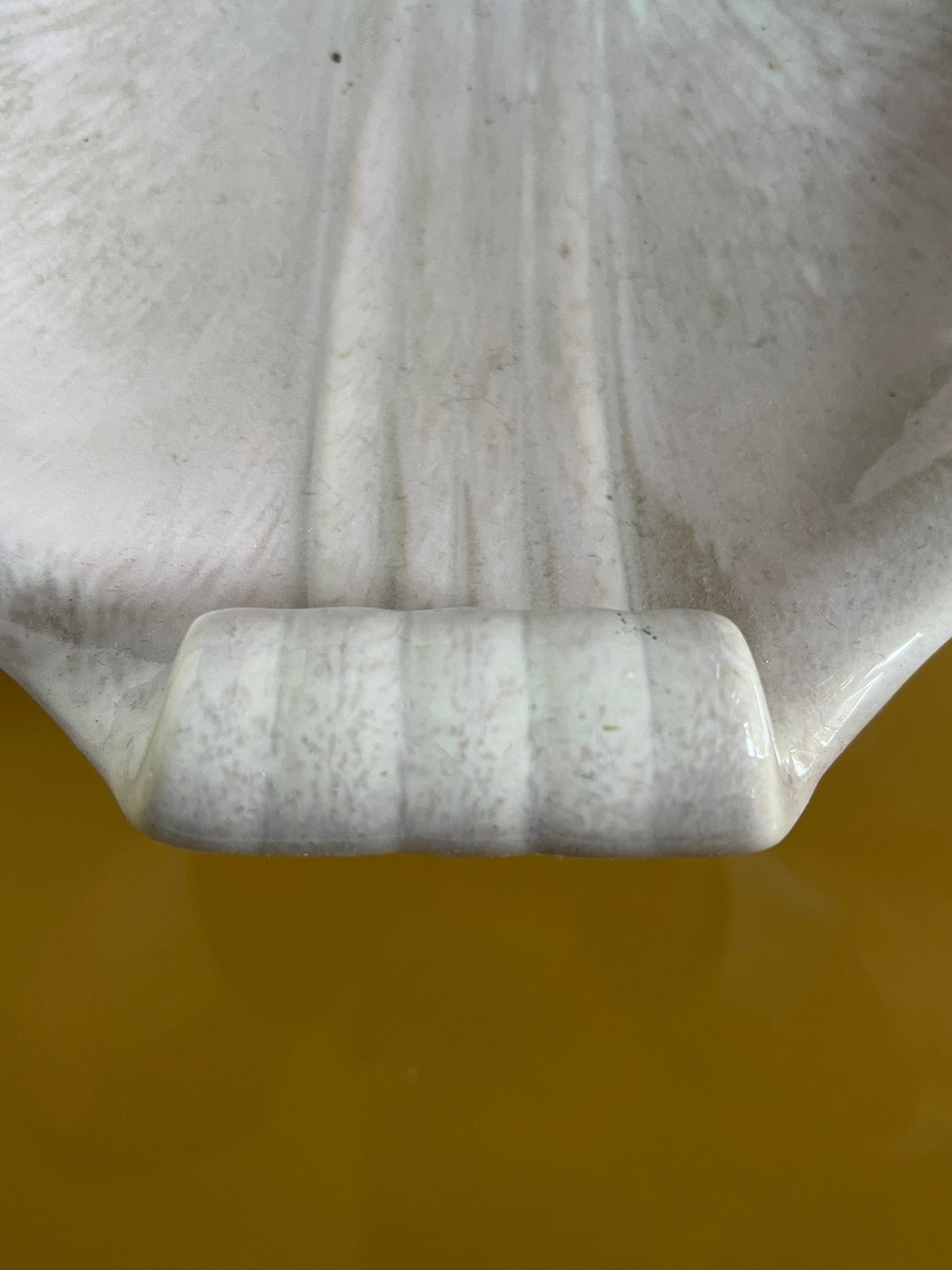 Ceramic plate decor