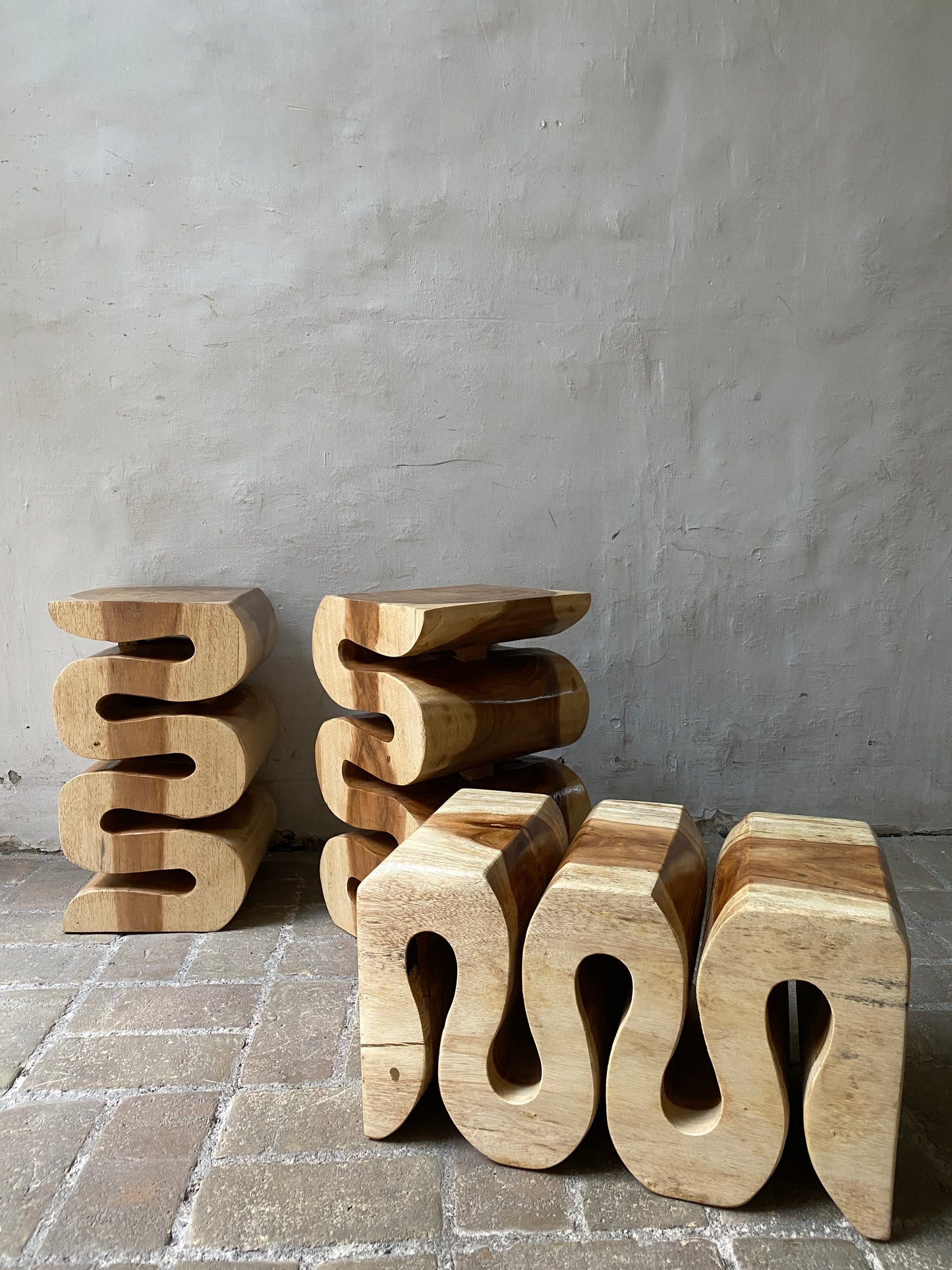 Zigzag stool