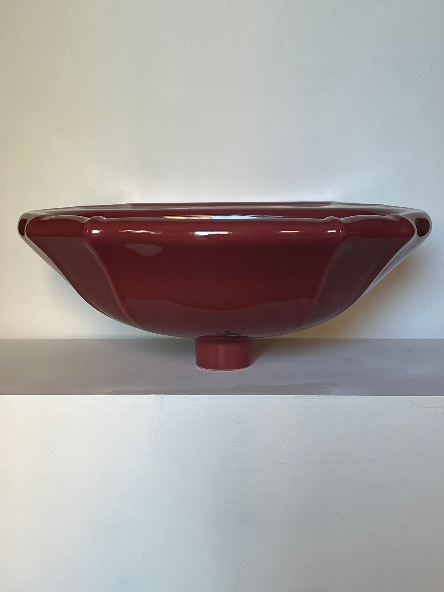 Bordeaux Porcelain sink