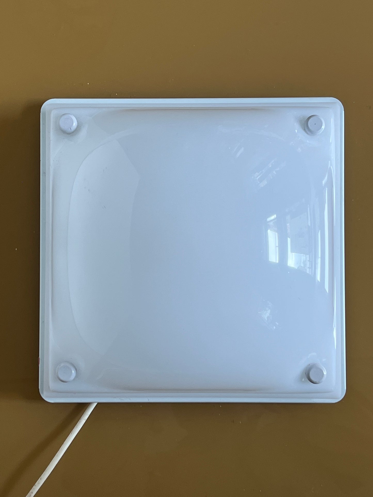 Wall lamp