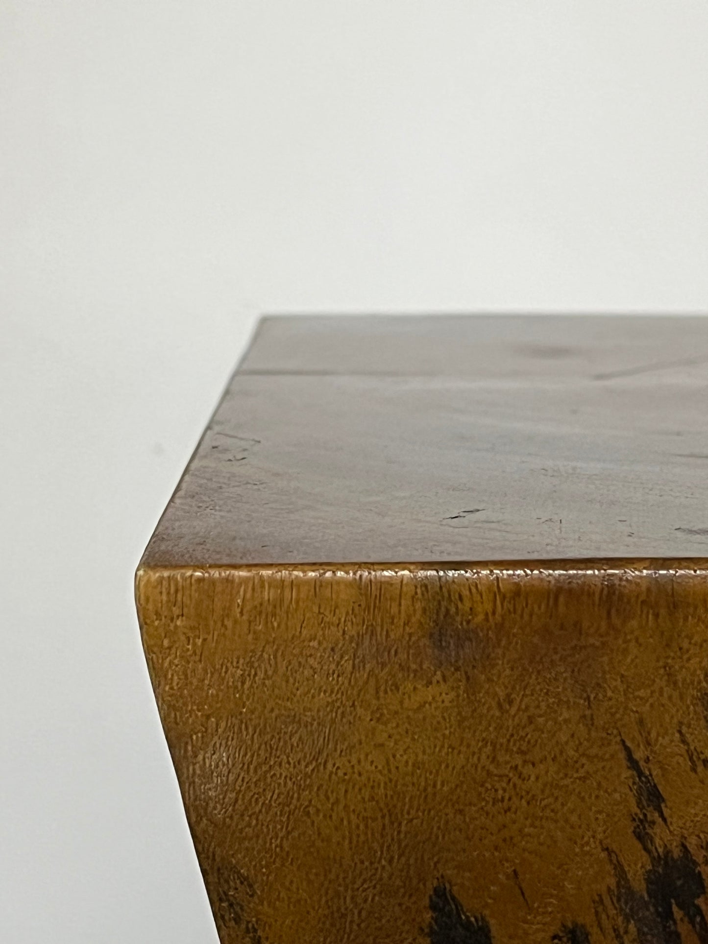 Podium/Sculpture. Tropic teak.