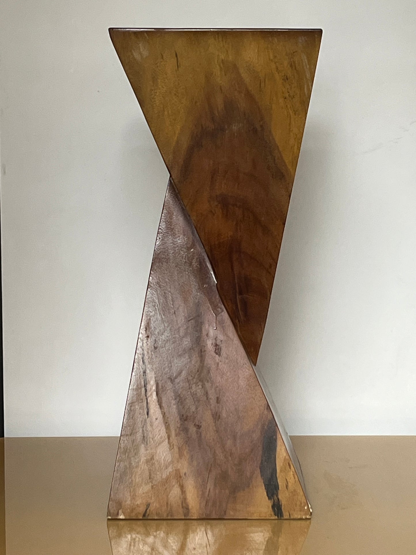 Podium/Sculpture. Tropic teak.