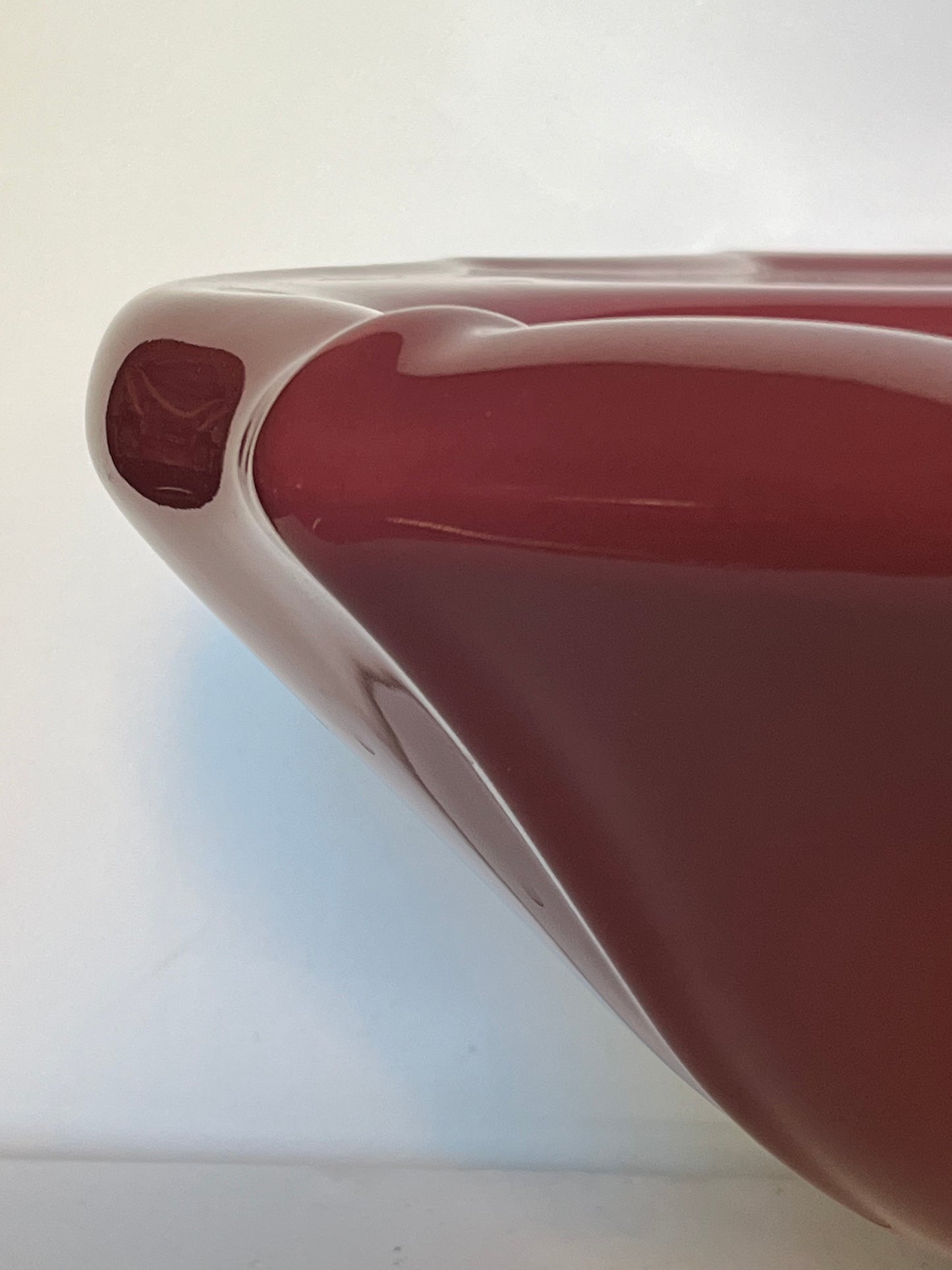 Bordeaux Porcelain sink