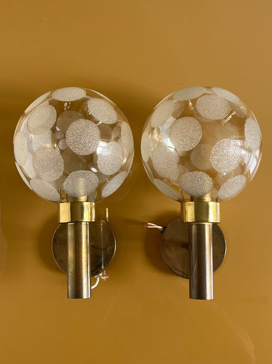 Wall lamp