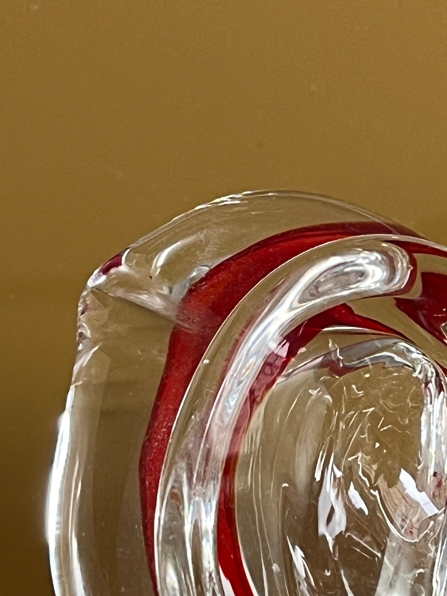 Glass bowl