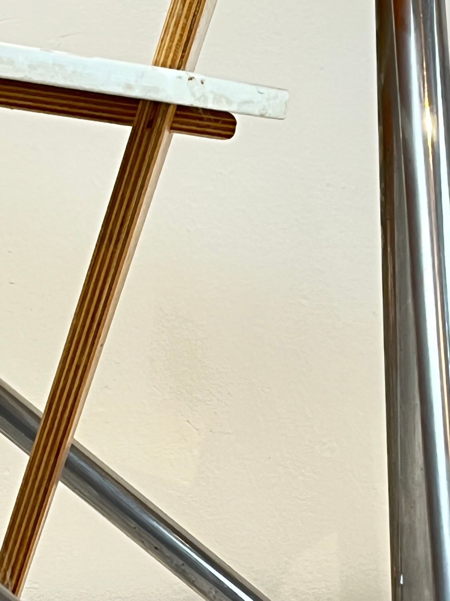 Chair. Wood and steel.