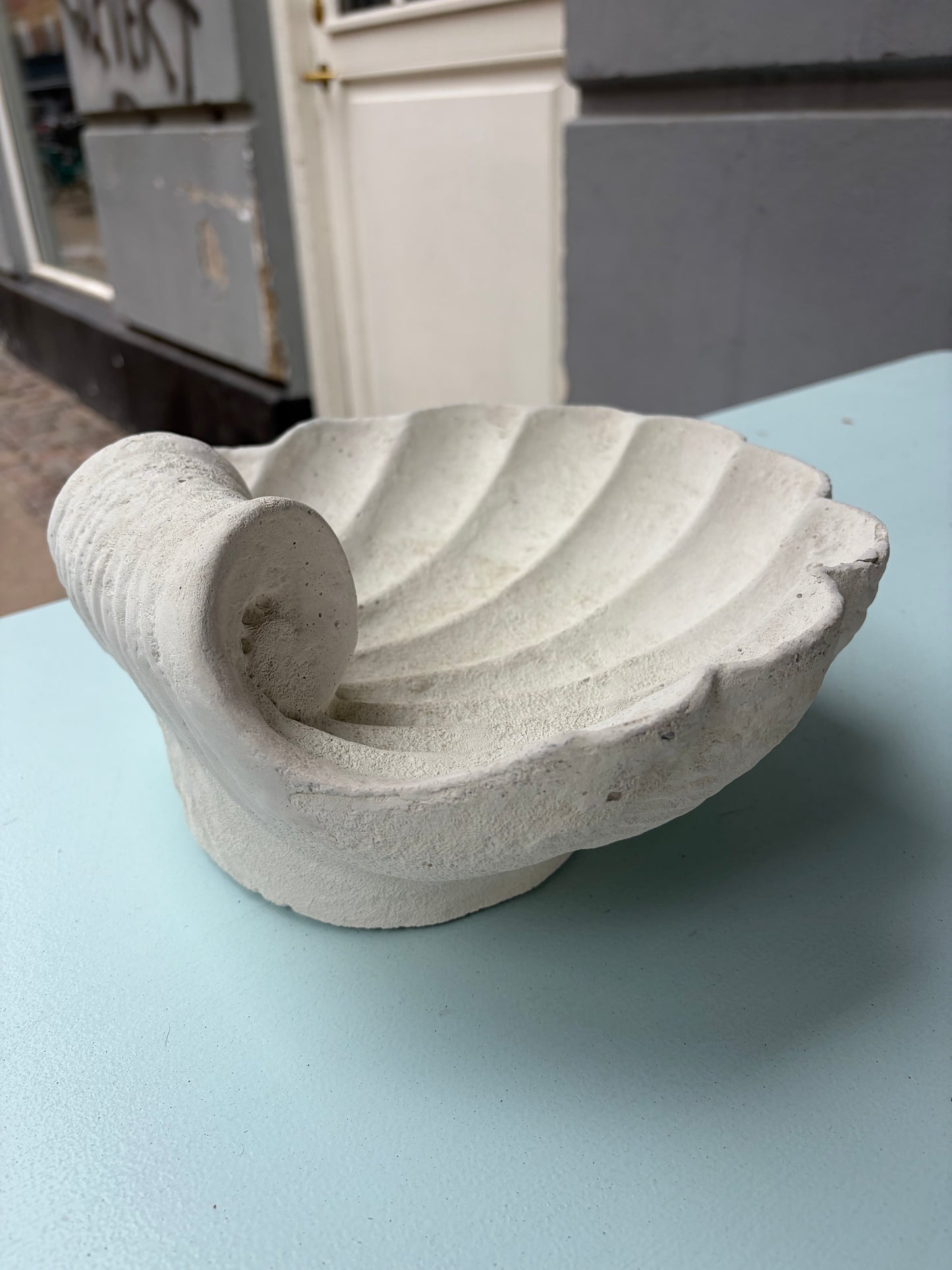 Shell bowl