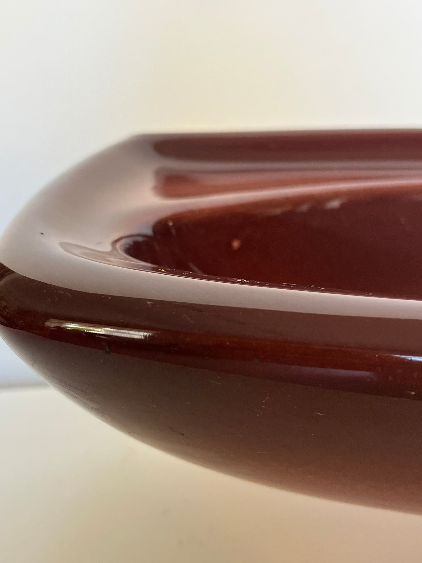 Slim Bordeaux Porcelain sink