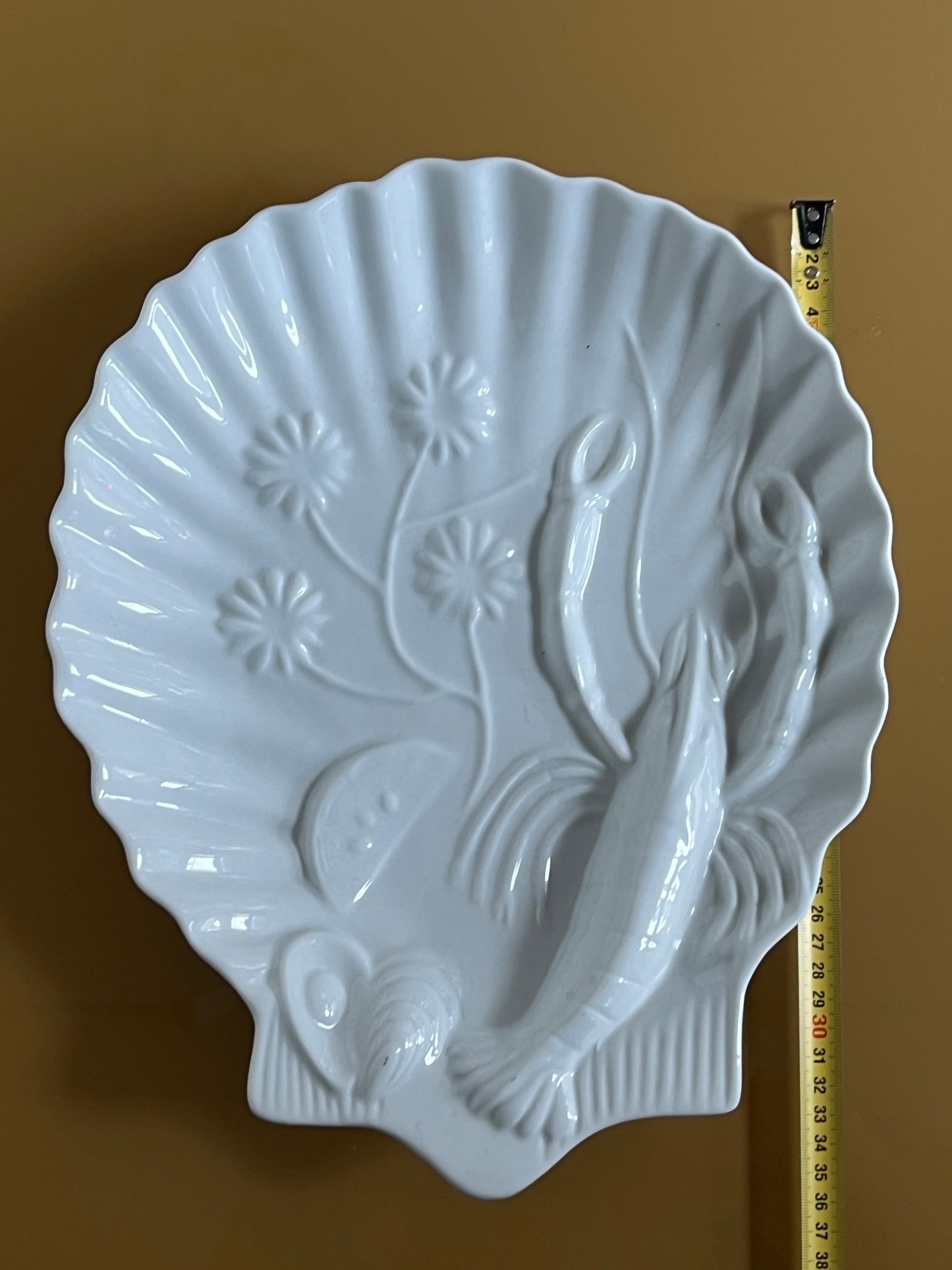 Ceramic plate